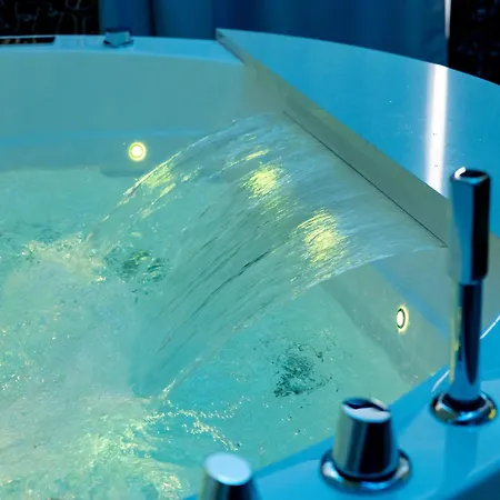 Suite17 - Luxury